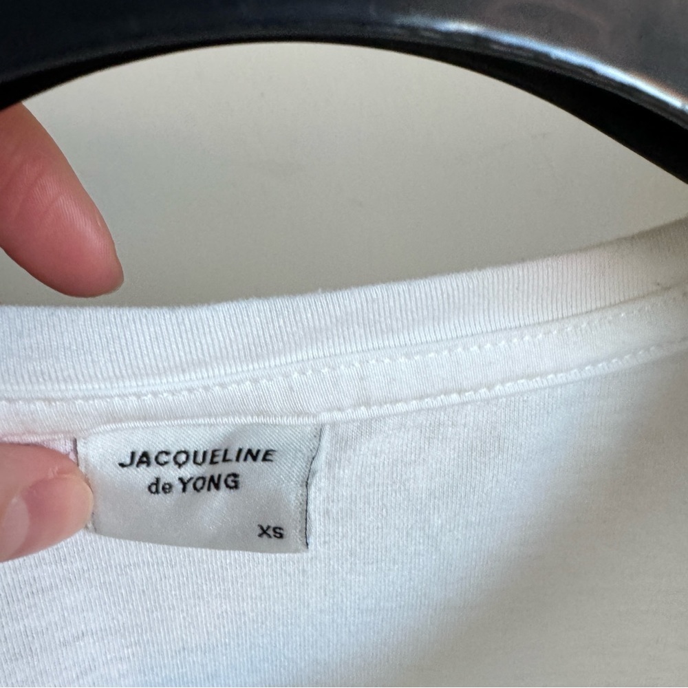 Jacqueline De Yong T shirt in Size XS - Picture 4 of 7